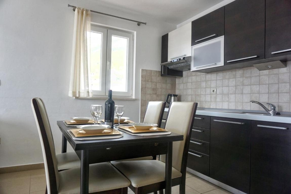Villa Mateo&Andrea**** Omis Exterior photo
